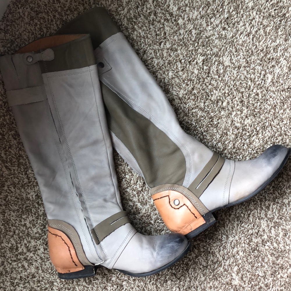 Kelsi Dagger riding boots. Gently worn. Size 10.